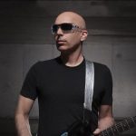 Joe Satriani Faceless adlı yeni şarkısını yayınladı
