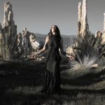 Chelsea Wolfe’un The Dark albüm kapağı