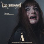 Koyu gri fonda Wormwood logosu, ağlayan bir kadın portresi, Yra|Extas ve Purposeless Geometry parça adları ile büyük Å simgesinin yer aldığı EP kapağı