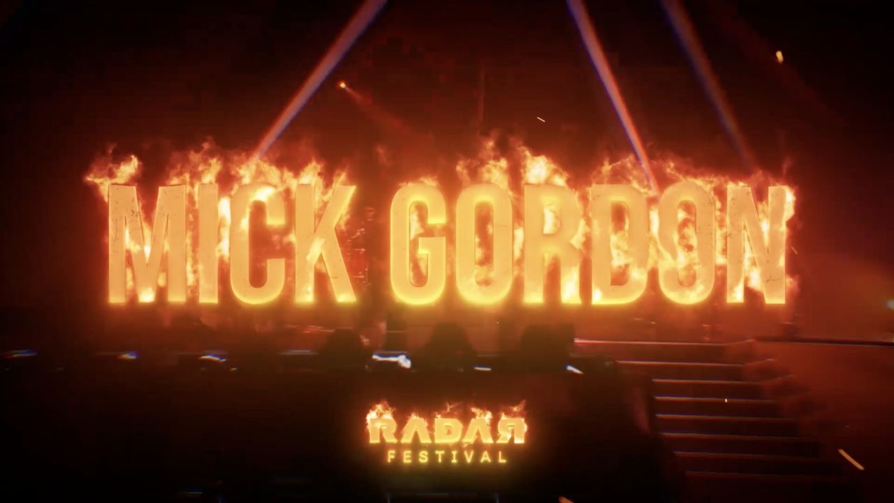 RADAR Festival'in Mick Gordon 2027 duyurusundan, alev efektleri içindeki Mick Gordon yazısını gösteren resmi video karesi.