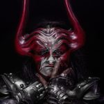 Abbath Doom Occulta'nın kırmızı ve siyah sahne makyajıyla portresi
